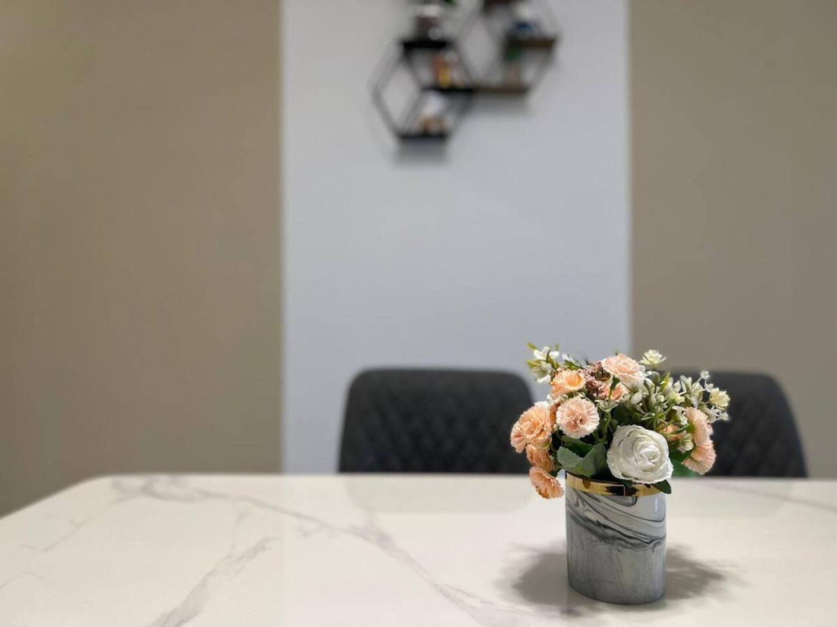 Cozy Modern 6-7pax @ Adson's Apartment *